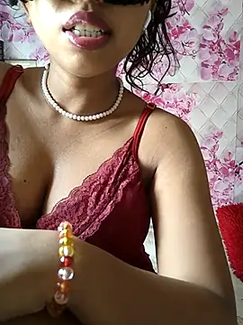 Snapshot of sandy_naughty chatting on May 16, 10:01 am sandy naughty online show from May 16, 10:01 am