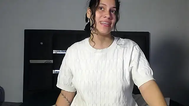 realshy-Stepsis online show from May 8, 12:43 pm
