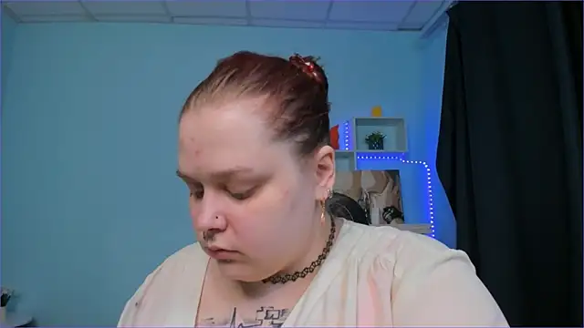 Crow Diam0nd online show from December 10, 4:24 am