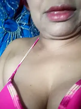 Snapshot of _violetta_- chatting on February 20, 2:46 pm violetta - online show from February 20, 2:46 pm