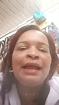 Snapshot of _violetta_- chatting on February 26, 2:57 pm violetta - online show from February 26, 2:57 pm