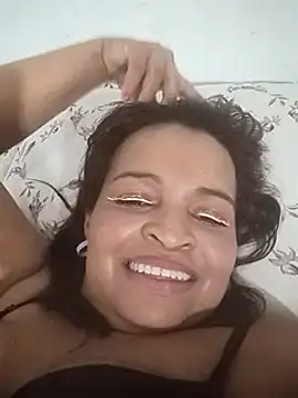 Snapshot of _violetta_- chatting on February 28, 12:10 am violetta - online show from February 28, 12:10 am