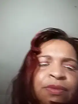 Snapshot of _violetta_- chatting on March 2, 6:19 pm violetta - online show from March 2, 6:19 pm
