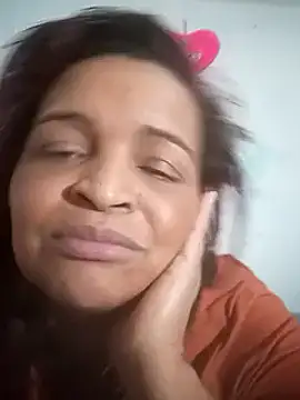 Snapshot of _violetta_- chatting on March 4, 2:27 am violetta - online show from March 4, 2:27 am