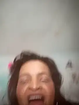 Snapshot of _violetta_- chatting on March 12, 3:13 am violetta - online show from March 12, 3:13 am