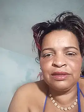Snapshot of _violetta_- chatting on March 17, 11:32 pm violetta - online show from March 17, 11:32 pm