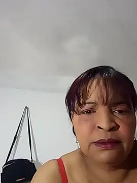Snapshot of _violetta_- chatting on September 14, 11:53 am violetta - online show from September 14, 11:53 am