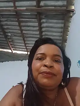 Snapshot of _violetta_- chatting on May 27, 2:03 pm violetta - online show from May 27, 2:03 pm