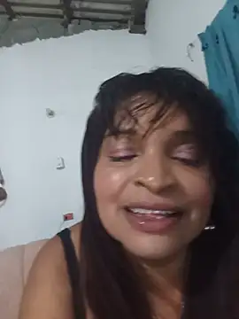 Snapshot of _violetta_- chatting on June 9, 1:39 am violetta - online show from June 9, 1:39 am