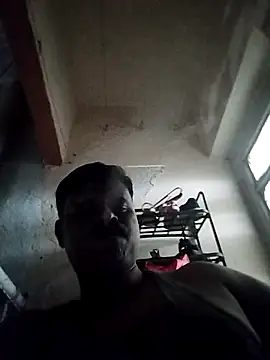 Snapshot of Vinay-kumar89 chatting on November 8, 5:12 pm Vinay-kumar89 online show from November 8, 5:12 pm