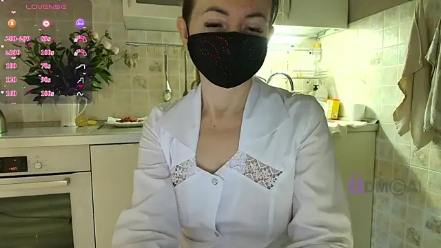 MilfeaN online show from June 17, 8:39 am