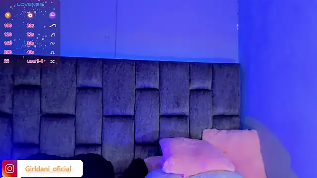 Liittle foxxxy online show from February 15, 10:33 am