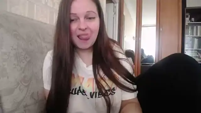CatMelissa online show from April 29, 9:57 am