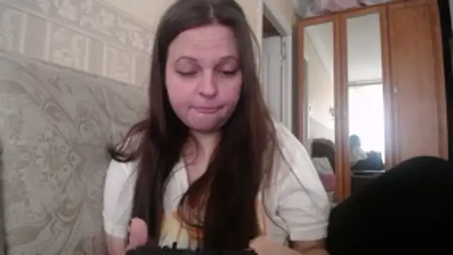 CatMelissa online show from April 30, 9:48 am