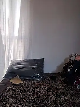 Emanuelle manu online show from February 6, 10:48 am