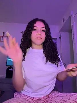 ladylavish online show from February 7, 4:49 am