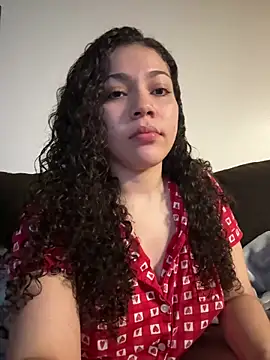 Snapshot of ladylavish chatting on May 18, 5:35 am ladylavish online show from May 18, 5:35 am