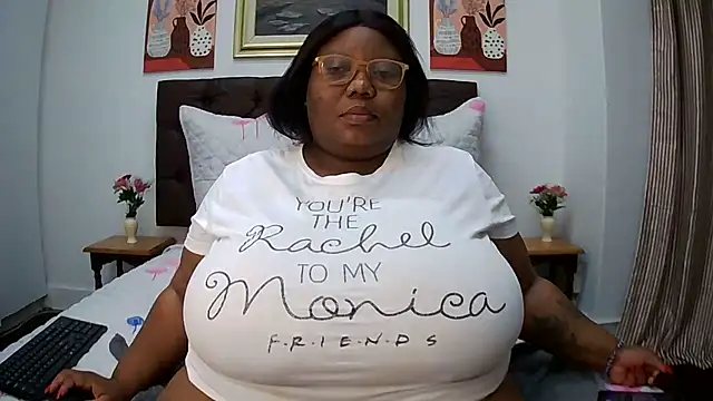DAIRYBELLELIZxx online show from May 27, 9:23 pm