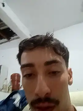 Snapshot of motoboysafd chatting on March 2, 4:17 am motoboysafd online show from March 2, 4:17 am