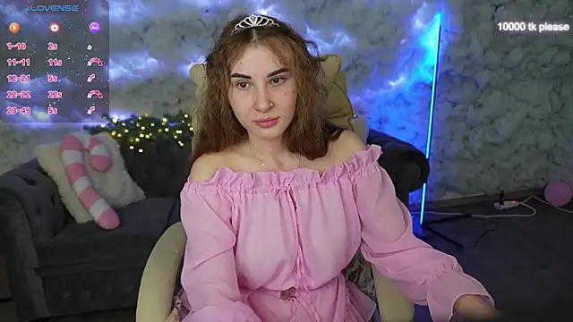 Snapshot of JennyyLuv chatting on January 19, 7:04 am JennyyLuv online show from January 19, 7:04 am