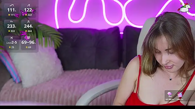 Snapshot of JennyyLuv chatting on September 16, 12:50 pm JennyyLuv online show from September 16, 12:50 pm