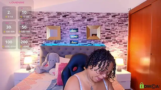 italy   boobs online show from February 27, 1:33 pm