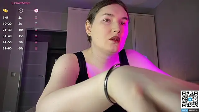 Maria Bowie online show from February 21, 7:31 am