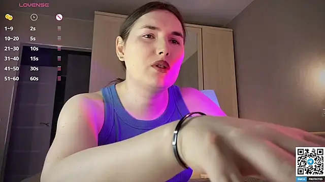 Maria Bowie online show from March 11, 7:25 am