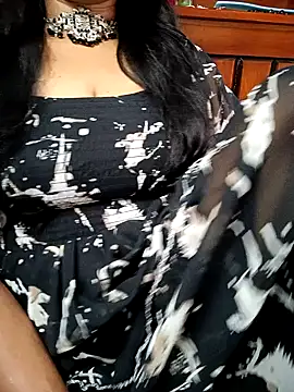 Snapshot of amala_ss chatting on January 19, 2:49 pm amala ss online show from January 19, 2:49 pm