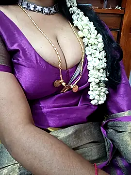 Snapshot of amala_ss chatting on March 7, 5:28 pm amala ss online show from March 7, 5:28 pm