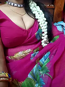 Snapshot of amala_ss chatting on March 14, 1:46 pm amala ss online show from March 14, 1:46 pm
