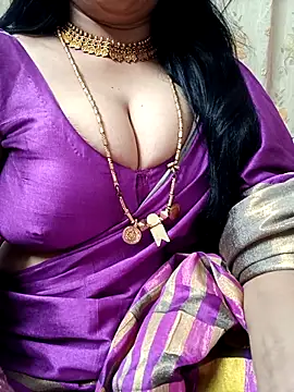 Snapshot of amala_ss chatting on November 3, 2:51 pm amala ss online show from November 3, 2:51 pm