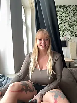 AnnaLenaaa online show from September 25, 1:15 pm