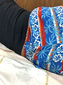 isacalejandroo online show from January 22, 8:18 am