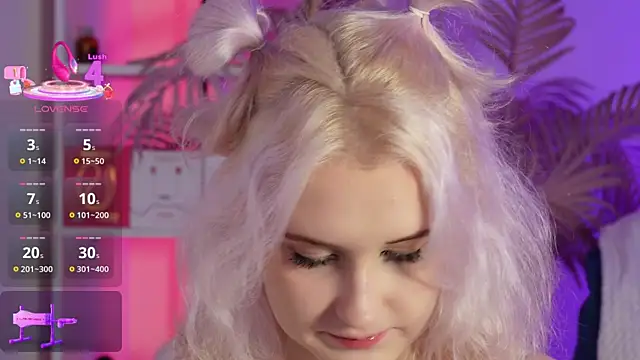 tiffannyjons online show from November 25, 5:46 pm