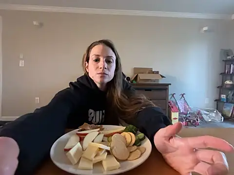 Snapshot of MissSwitch chatting on March 22, 9:21 pm MissSwitch online show from March 22, 9:21 pm