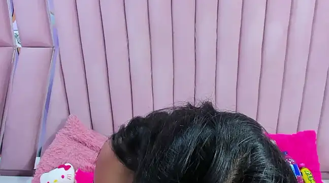Snapshot of nathalia_pink chatting on December 27, 8:07 pm nathalia pink online show from December 27, 8:07 pm