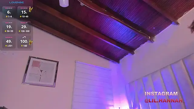 Snapshot of lil_hanna18 chatting on January 29, 11:51 am lil hanna18 online show from January 29, 11:51 am