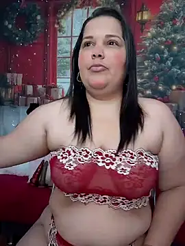 kiara scottt online show from December 20, 9:05 am