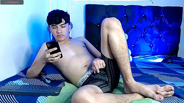 benji hoter online show from September 21, 10:22 pm