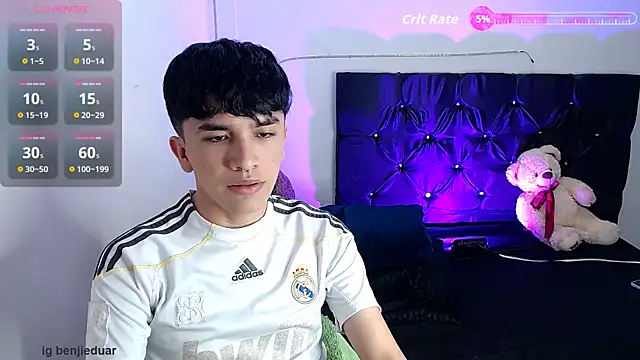 benji hoter online show from October 3, 10:18 pm