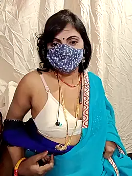 Lovely12streaming online show from December 31, 12:00 am