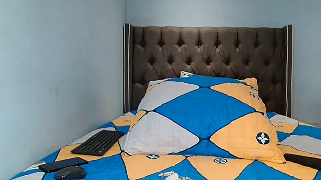CHOCKYCHOCX2 online show from July 1, 5:53 am