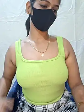 Snapshot of Garima_G chatting on December 1, 11:25 pm Garima G online show from December 1, 11:25 pm
