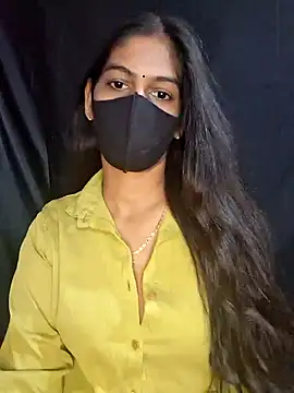 Snapshot of Garima_G chatting on December 6, 11:33 am Garima G online show from December 6, 11:33 am