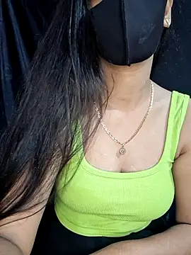 Snapshot of Garima_G chatting on December 7, 4:42 am Garima G online show from December 7, 4:42 am
