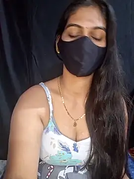 Snapshot of Garima_G chatting on December 12, 12:12 pm Garima G online show from December 12, 12:12 pm