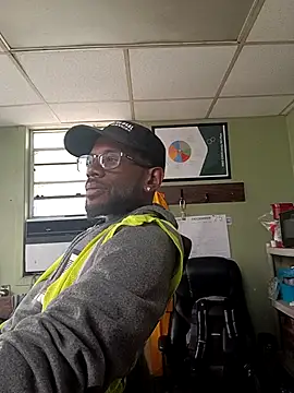 Txdarkmeat74 online show from February 25, 6:17 pm