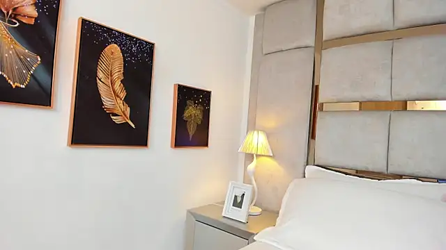 AmbarJensen online show from January 11, 1:16 pm