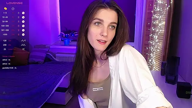 Abigail Wills online show from March 1, 1:22 am